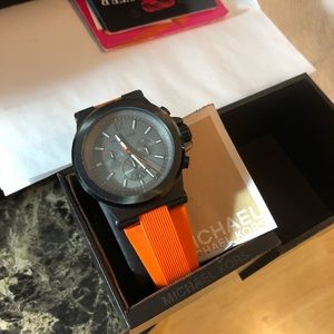 MICHEAL KORS WATCH (ORANGE)